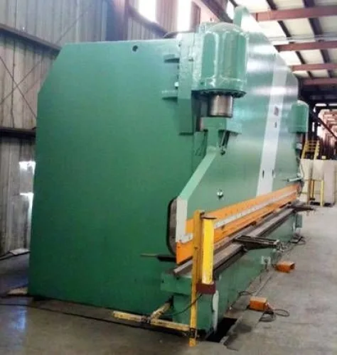 Photo #7 of 20' x 1" BERTSCH INITIAL PINCH PLATE BENDING ROLL & 400 TON x 30' PACIFIC HYDRAULIC CNC PRESS BRAKE