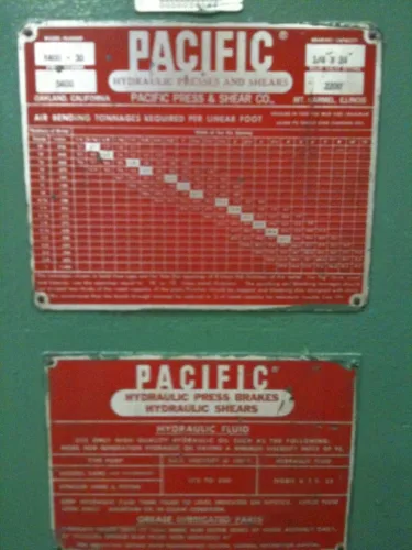 Photo #9 of 20' x 1" BERTSCH INITIAL PINCH PLATE BENDING ROLL & 400 TON x 30' PACIFIC HYDRAULIC CNC PRESS BRAKE