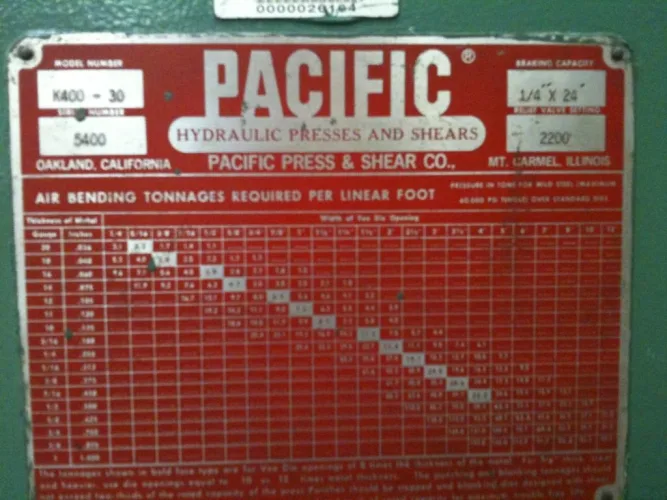 Photo #11 of 20' x 1" BERTSCH INITIAL PINCH PLATE BENDING ROLL & 400 TON x 30' PACIFIC HYDRAULIC CNC PRESS BRAKE