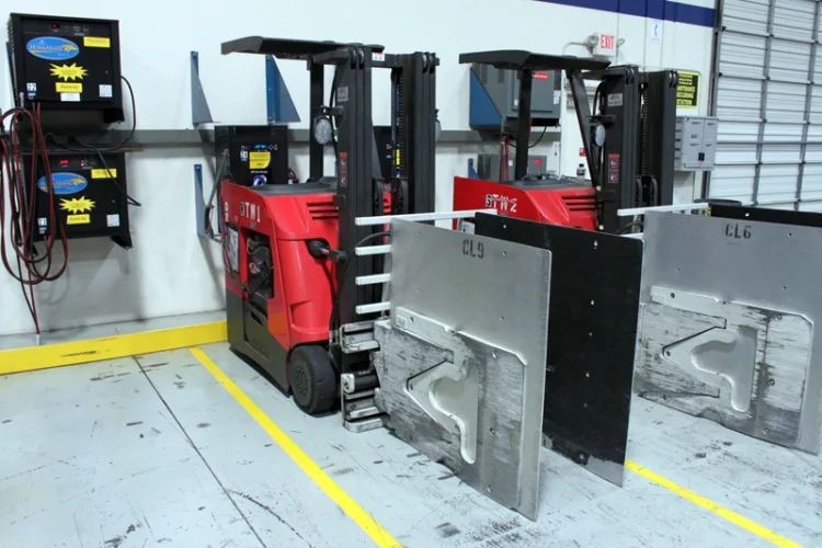 Photo #3 of HEALTHCARE DISTRIBUTION CENTER CLOSING, WAREHOUSE DISTRIBUTION EQUIPMENT INCLUDING: (36) RAYMOND ELECTRIC WAREHOUSE LIFTS, PICKERS, STRAPPING MACHINES, WULFTEC STRETCH WRAP MACHINES & MISC EQUIPMENT
