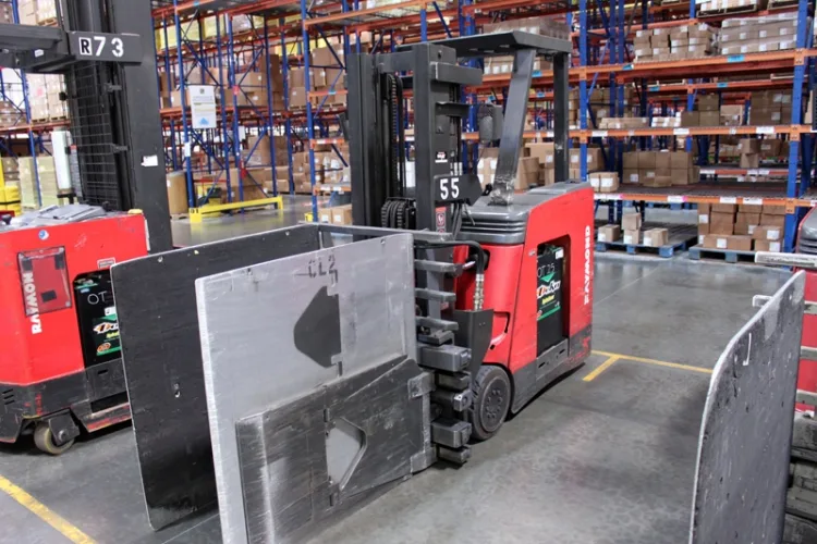 Photo #20 of HEALTHCARE DISTRIBUTION CENTER CLOSING, WAREHOUSE DISTRIBUTION EQUIPMENT INCLUDING: (36) RAYMOND ELECTRIC WAREHOUSE LIFTS, PICKERS, STRAPPING MACHINES, WULFTEC STRETCH WRAP MACHINES & MISC EQUIPMENT