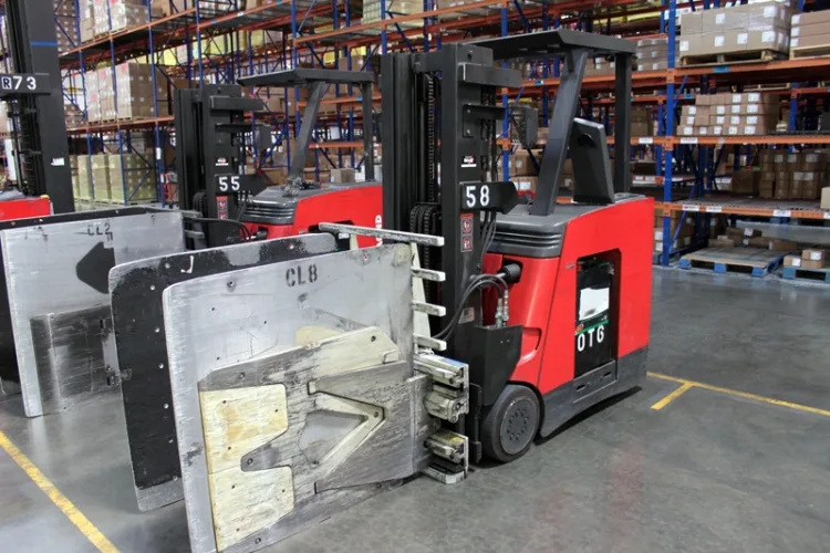 Photo #21 of HEALTHCARE DISTRIBUTION CENTER CLOSING, WAREHOUSE DISTRIBUTION EQUIPMENT INCLUDING: (36) RAYMOND ELECTRIC WAREHOUSE LIFTS, PICKERS, STRAPPING MACHINES, WULFTEC STRETCH WRAP MACHINES & MISC EQUIPMENT