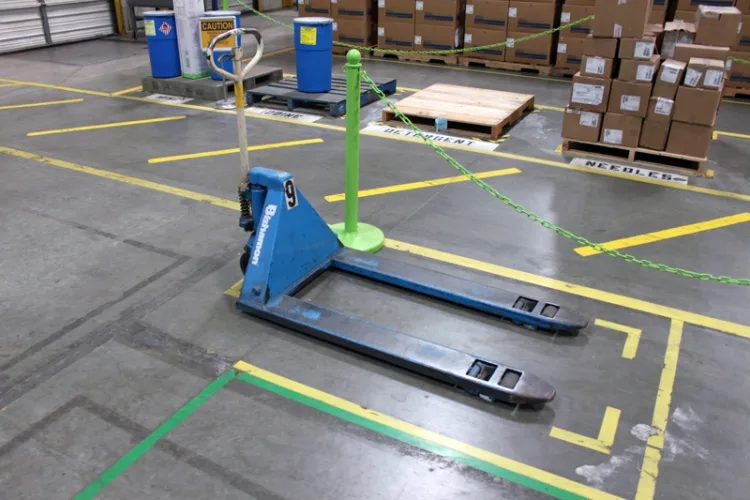 Photo #41 of HEALTHCARE DISTRIBUTION CENTER CLOSING, WAREHOUSE DISTRIBUTION EQUIPMENT INCLUDING: (36) RAYMOND ELECTRIC WAREHOUSE LIFTS, PICKERS, STRAPPING MACHINES, WULFTEC STRETCH WRAP MACHINES & MISC EQUIPMENT