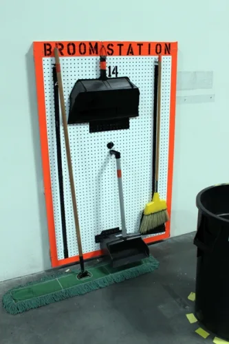 Photo #53 of HEALTHCARE DISTRIBUTION CENTER CLOSING, WAREHOUSE DISTRIBUTION EQUIPMENT INCLUDING: (36) RAYMOND ELECTRIC WAREHOUSE LIFTS, PICKERS, STRAPPING MACHINES, WULFTEC STRETCH WRAP MACHINES & MISC EQUIPMENT