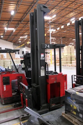 Photo #62 of HEALTHCARE DISTRIBUTION CENTER CLOSING, WAREHOUSE DISTRIBUTION EQUIPMENT INCLUDING: (36) RAYMOND ELECTRIC WAREHOUSE LIFTS, PICKERS, STRAPPING MACHINES, WULFTEC STRETCH WRAP MACHINES & MISC EQUIPMENT