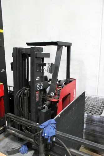 Photo #63 of HEALTHCARE DISTRIBUTION CENTER CLOSING, WAREHOUSE DISTRIBUTION EQUIPMENT INCLUDING: (36) RAYMOND ELECTRIC WAREHOUSE LIFTS, PICKERS, STRAPPING MACHINES, WULFTEC STRETCH WRAP MACHINES & MISC EQUIPMENT