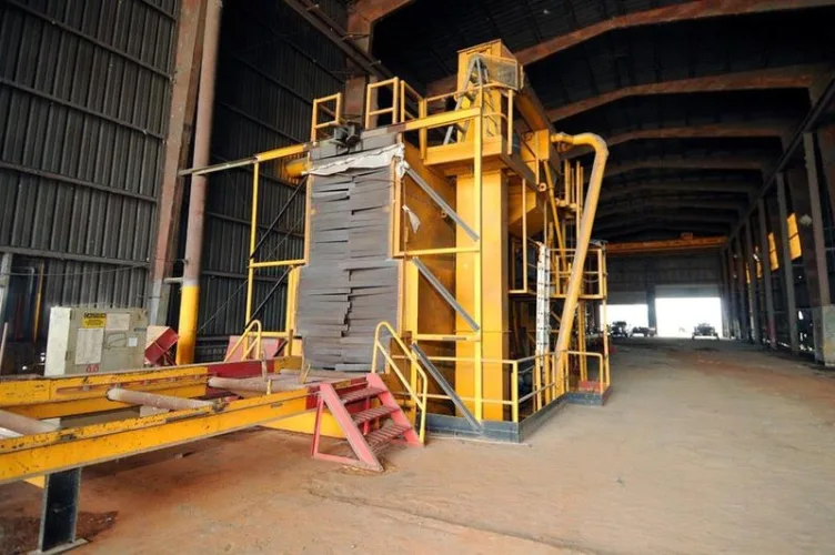 Photo #1 of 5-DAY AUCTION, DAY # 4 - MCDERMOTT, INC. - COMPLETE LIQUIDATION OF A 300-ACRE OFFSHORE / ONSHORE OILFIELD FABRICATION FACILITY - CRAWLER CRANES, FABRICATION FACILITIES, ROTOBLAST, BEAM CUTTING, STABBING / LEG RACK