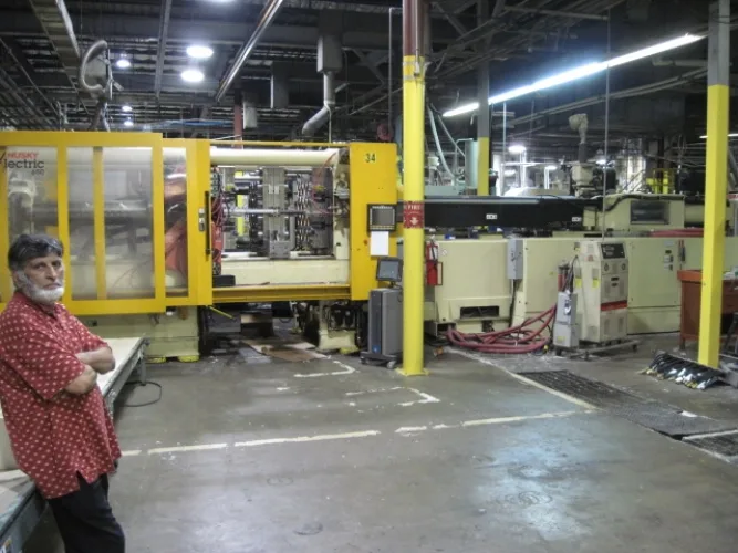 Photo #4 of SURPLUS ASSETS OF ANCHOR PACKAGING INC. SHEET EXTRUSION & IN-LINE THERMOFORMING LINES