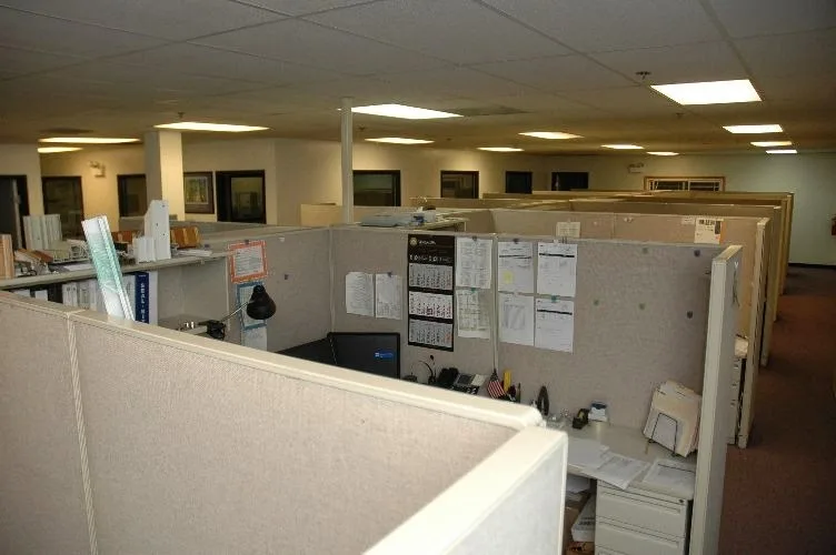 Photo #109 of ARMACLAD WINDOWS A DIVISION OF SOUND SOLUTIONS - MODERN VINYL AND FIBERGLASS WINDOW MANUFACTURING FACILITY INCLUDING STURTZ VINYL WELDERS & CNC SAWS, KENT FIBERGLASS WINDOW EQUIPMENT, SIMEC INSULATED GLASS LINE & MUCH MORE