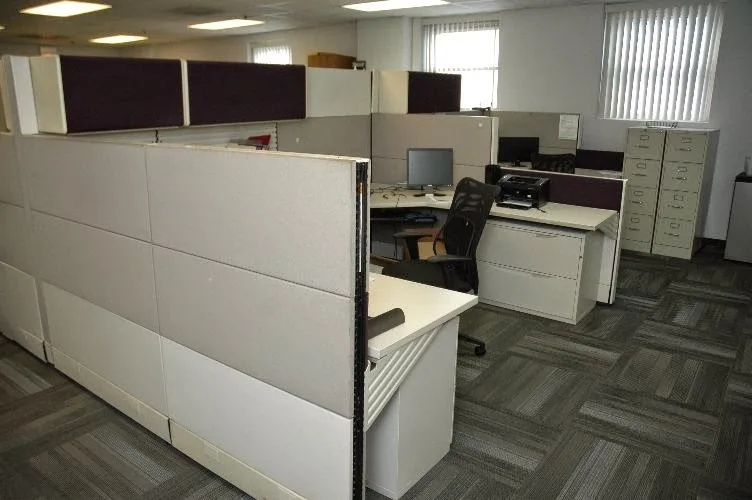Photo #112 of ARMACLAD WINDOWS A DIVISION OF SOUND SOLUTIONS - MODERN VINYL AND FIBERGLASS WINDOW MANUFACTURING FACILITY INCLUDING STURTZ VINYL WELDERS & CNC SAWS, KENT FIBERGLASS WINDOW EQUIPMENT, SIMEC INSULATED GLASS LINE & MUCH MORE
