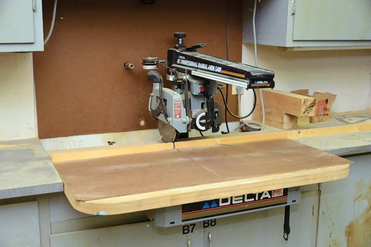 Photo #3 of HUGE 2 DAY AUCTION - DAY 1: SANDERSON PLUMBING PRODUCTS, INC. AKA BENEKE MAGNOLIA - 360,000 SQ. FT. TOILET SEAT MANUFACTURER INCLUDING PRODUCT LINE AND INTANGIBLES, PLASTIC INJECTION MOLDING, COMPRESSION MOLDING, MODERN BLENDING & GRINDING SYSTEM & MUCH