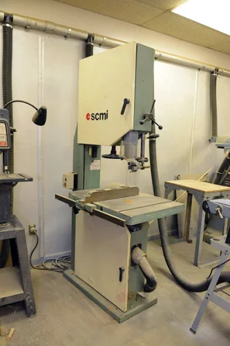 Photo #5 of HUGE 2 DAY AUCTION - DAY 1: SANDERSON PLUMBING PRODUCTS, INC. AKA BENEKE MAGNOLIA - 360,000 SQ. FT. TOILET SEAT MANUFACTURER INCLUDING PRODUCT LINE AND INTANGIBLES, PLASTIC INJECTION MOLDING, COMPRESSION MOLDING, MODERN BLENDING & GRINDING SYSTEM & MUCH