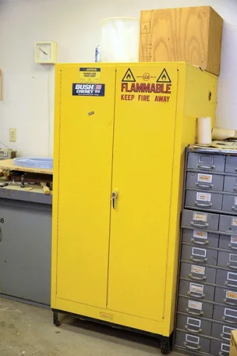 Photo #6 of HUGE 2 DAY AUCTION - DAY 1: SANDERSON PLUMBING PRODUCTS, INC. AKA BENEKE MAGNOLIA - 360,000 SQ. FT. TOILET SEAT MANUFACTURER INCLUDING PRODUCT LINE AND INTANGIBLES, PLASTIC INJECTION MOLDING, COMPRESSION MOLDING, MODERN BLENDING & GRINDING SYSTEM & MUCH