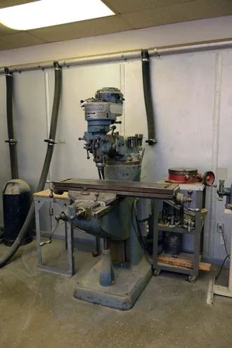 Photo #8 of HUGE 2 DAY AUCTION - DAY 1: SANDERSON PLUMBING PRODUCTS, INC. AKA BENEKE MAGNOLIA - 360,000 SQ. FT. TOILET SEAT MANUFACTURER INCLUDING PRODUCT LINE AND INTANGIBLES, PLASTIC INJECTION MOLDING, COMPRESSION MOLDING, MODERN BLENDING & GRINDING SYSTEM & MUCH