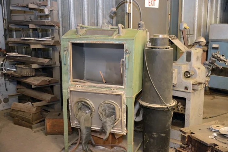 Photo #25 of HUGE 2 DAY AUCTION - DAY 1: SANDERSON PLUMBING PRODUCTS, INC. AKA BENEKE MAGNOLIA - 360,000 SQ. FT. TOILET SEAT MANUFACTURER INCLUDING PRODUCT LINE AND INTANGIBLES, PLASTIC INJECTION MOLDING, COMPRESSION MOLDING, MODERN BLENDING & GRINDING SYSTEM & MUCH