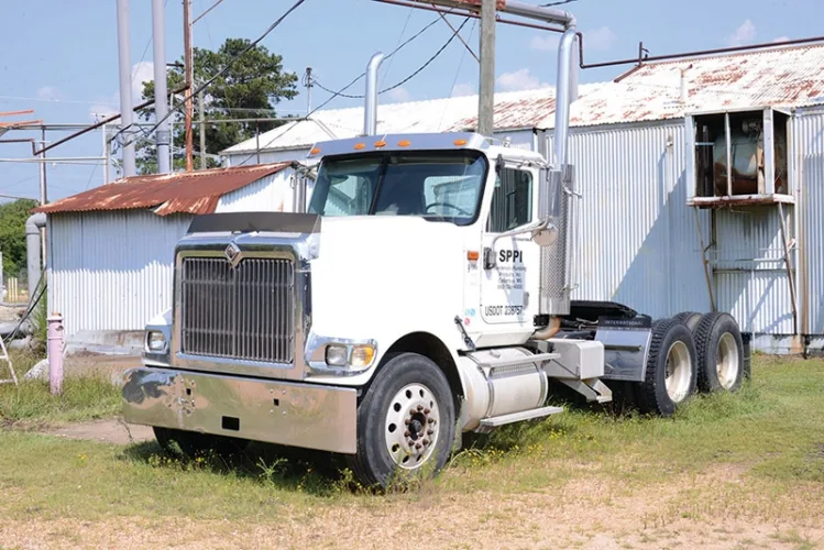 Photo #57 of HUGE 2 DAY AUCTION - DAY 1: SANDERSON PLUMBING PRODUCTS, INC. AKA BENEKE MAGNOLIA - 360,000 SQ. FT. TOILET SEAT MANUFACTURER INCLUDING PRODUCT LINE AND INTANGIBLES, PLASTIC INJECTION MOLDING, COMPRESSION MOLDING, MODERN BLENDING & GRINDING SYSTEM & MUCH