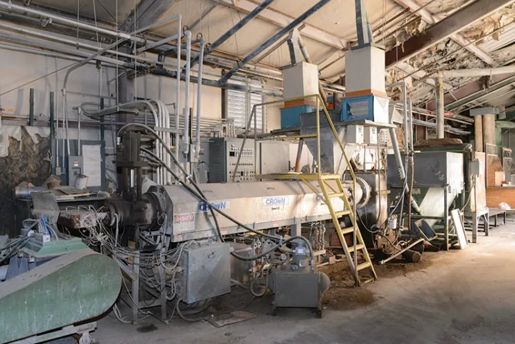 Photo #71 of HUGE 2 DAY AUCTION - DAY 1: SANDERSON PLUMBING PRODUCTS, INC. AKA BENEKE MAGNOLIA - 360,000 SQ. FT. TOILET SEAT MANUFACTURER INCLUDING PRODUCT LINE AND INTANGIBLES, PLASTIC INJECTION MOLDING, COMPRESSION MOLDING, MODERN BLENDING & GRINDING SYSTEM & MUCH