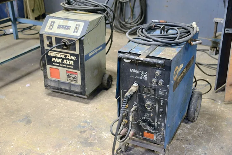 Photo #96 of HUGE 2 DAY AUCTION - DAY 1: SANDERSON PLUMBING PRODUCTS, INC. AKA BENEKE MAGNOLIA - 360,000 SQ. FT. TOILET SEAT MANUFACTURER INCLUDING PRODUCT LINE AND INTANGIBLES, PLASTIC INJECTION MOLDING, COMPRESSION MOLDING, MODERN BLENDING & GRINDING SYSTEM & MUCH