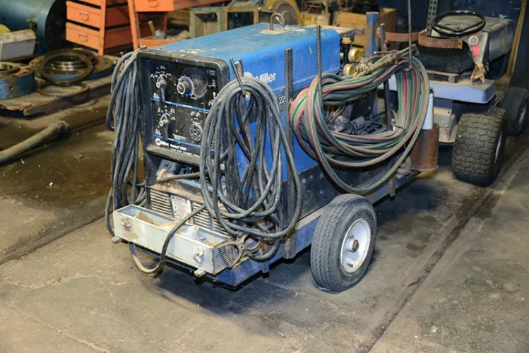 Photo #101 of HUGE 2 DAY AUCTION - DAY 1: SANDERSON PLUMBING PRODUCTS, INC. AKA BENEKE MAGNOLIA - 360,000 SQ. FT. TOILET SEAT MANUFACTURER INCLUDING PRODUCT LINE AND INTANGIBLES, PLASTIC INJECTION MOLDING, COMPRESSION MOLDING, MODERN BLENDING & GRINDING SYSTEM & MUCH