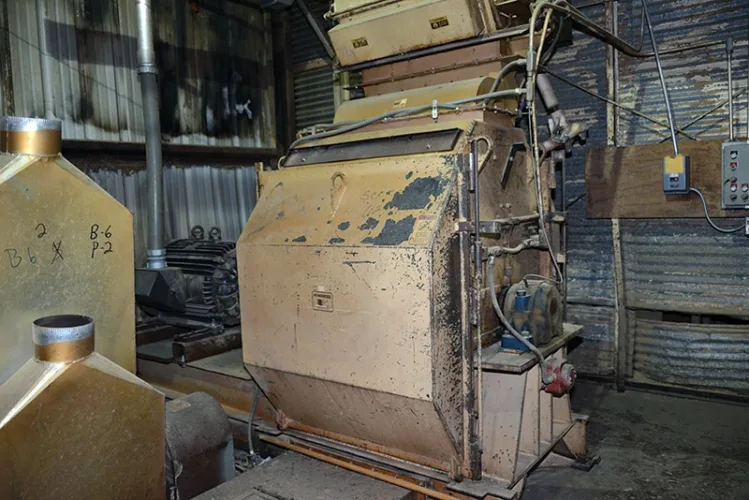 Photo #117 of HUGE 2 DAY AUCTION - DAY 1: SANDERSON PLUMBING PRODUCTS, INC. AKA BENEKE MAGNOLIA - 360,000 SQ. FT. TOILET SEAT MANUFACTURER INCLUDING PRODUCT LINE AND INTANGIBLES, PLASTIC INJECTION MOLDING, COMPRESSION MOLDING, MODERN BLENDING & GRINDING SYSTEM & MUCH