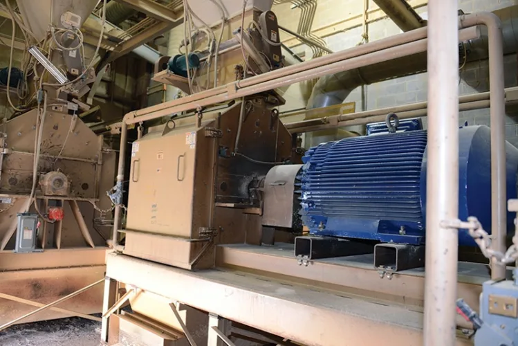 Photo #134 of HUGE 2 DAY AUCTION - DAY 1: SANDERSON PLUMBING PRODUCTS, INC. AKA BENEKE MAGNOLIA - 360,000 SQ. FT. TOILET SEAT MANUFACTURER INCLUDING PRODUCT LINE AND INTANGIBLES, PLASTIC INJECTION MOLDING, COMPRESSION MOLDING, MODERN BLENDING & GRINDING SYSTEM & MUCH