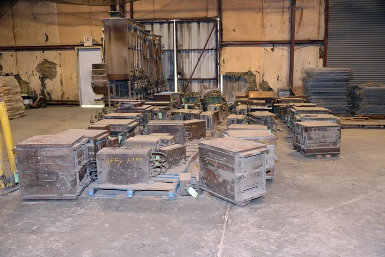 Photo #155 of HUGE 2 DAY AUCTION - DAY 1: SANDERSON PLUMBING PRODUCTS, INC. AKA BENEKE MAGNOLIA - 360,000 SQ. FT. TOILET SEAT MANUFACTURER INCLUDING PRODUCT LINE AND INTANGIBLES, PLASTIC INJECTION MOLDING, COMPRESSION MOLDING, MODERN BLENDING & GRINDING SYSTEM & MUCH