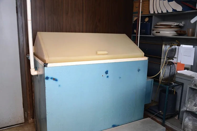 Photo #188 of HUGE 2 DAY AUCTION - DAY 1: SANDERSON PLUMBING PRODUCTS, INC. AKA BENEKE MAGNOLIA - 360,000 SQ. FT. TOILET SEAT MANUFACTURER INCLUDING PRODUCT LINE AND INTANGIBLES, PLASTIC INJECTION MOLDING, COMPRESSION MOLDING, MODERN BLENDING & GRINDING SYSTEM & MUCH