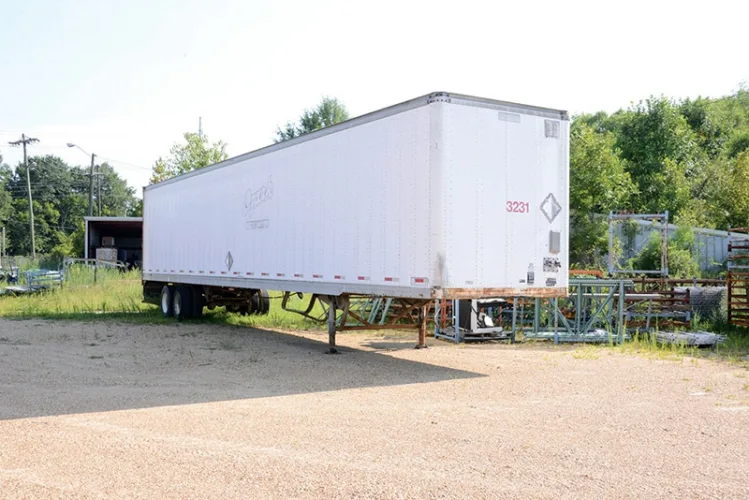 Photo #189 of HUGE 2 DAY AUCTION - DAY 1: SANDERSON PLUMBING PRODUCTS, INC. AKA BENEKE MAGNOLIA - 360,000 SQ. FT. TOILET SEAT MANUFACTURER INCLUDING PRODUCT LINE AND INTANGIBLES, PLASTIC INJECTION MOLDING, COMPRESSION MOLDING, MODERN BLENDING & GRINDING SYSTEM & MUCH