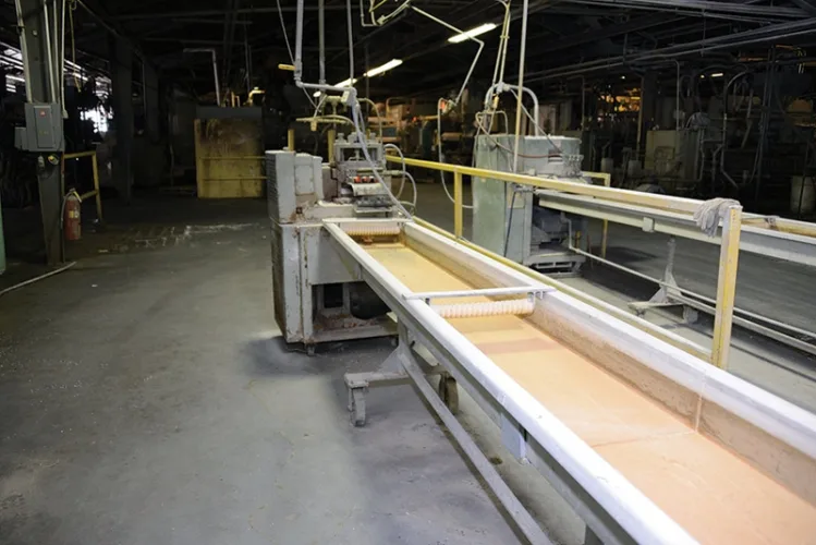 Photo #206 of HUGE 2 DAY AUCTION - DAY 1: SANDERSON PLUMBING PRODUCTS, INC. AKA BENEKE MAGNOLIA - 360,000 SQ. FT. TOILET SEAT MANUFACTURER INCLUDING PRODUCT LINE AND INTANGIBLES, PLASTIC INJECTION MOLDING, COMPRESSION MOLDING, MODERN BLENDING & GRINDING SYSTEM & MUCH