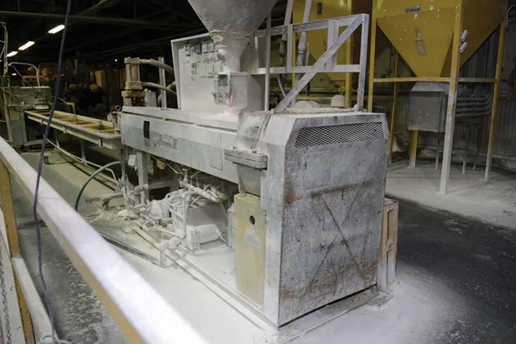 Photo #207 of HUGE 2 DAY AUCTION - DAY 1: SANDERSON PLUMBING PRODUCTS, INC. AKA BENEKE MAGNOLIA - 360,000 SQ. FT. TOILET SEAT MANUFACTURER INCLUDING PRODUCT LINE AND INTANGIBLES, PLASTIC INJECTION MOLDING, COMPRESSION MOLDING, MODERN BLENDING & GRINDING SYSTEM & MUCH