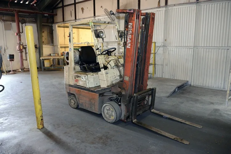 Photo #233 of HUGE 2 DAY AUCTION - DAY 1: SANDERSON PLUMBING PRODUCTS, INC. AKA BENEKE MAGNOLIA - 360,000 SQ. FT. TOILET SEAT MANUFACTURER INCLUDING PRODUCT LINE AND INTANGIBLES, PLASTIC INJECTION MOLDING, COMPRESSION MOLDING, MODERN BLENDING & GRINDING SYSTEM & MUCH