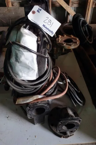 Photo #17 of HUGE 2-DAY AUCTION, DAY 2 - AS AWARDED BY THE TRUSTEE, PRICEWATERHOUSE COOPERS INC, - EDS DECOMMISSIONING CANADA INC: LARGE AUCTION OF LATE MODEL DEMOLITION EQUIPMENT