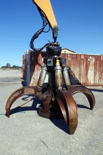 Photo #71 of HUGE 2-DAY AUCTION, DAY 2 - AS AWARDED BY THE TRUSTEE, PRICEWATERHOUSE COOPERS INC, - EDS DECOMMISSIONING CANADA INC: LARGE AUCTION OF LATE MODEL DEMOLITION EQUIPMENT