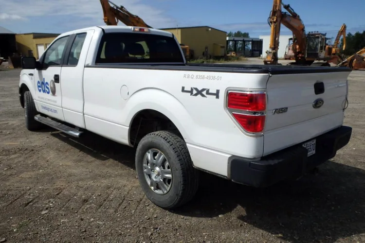 Photo #138 of HUGE 2-DAY AUCTION, DAY 2 - AS AWARDED BY THE TRUSTEE, PRICEWATERHOUSE COOPERS INC, - EDS DECOMMISSIONING CANADA INC: LARGE AUCTION OF LATE MODEL DEMOLITION EQUIPMENT