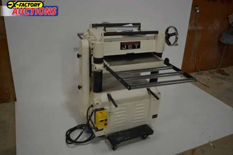 Photo #15 of FORBES CUSTOM CABINETS - LATE MODEL MACHINERY INCLUDING: BORING MACHINES, GLUE & DOWEL INSERTERS, FORK LIFTS, CASE CLAMPS, LAMINATING MACHINES, PANEL SAWS, MOULDERS, AIR COMPRESSORS & MUCH MORE
