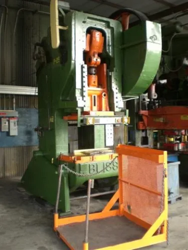 Photo #24 of Assets No Longer Required in the Continuing Operations of: CARLISLE TIRE & WHEEL COMPANY