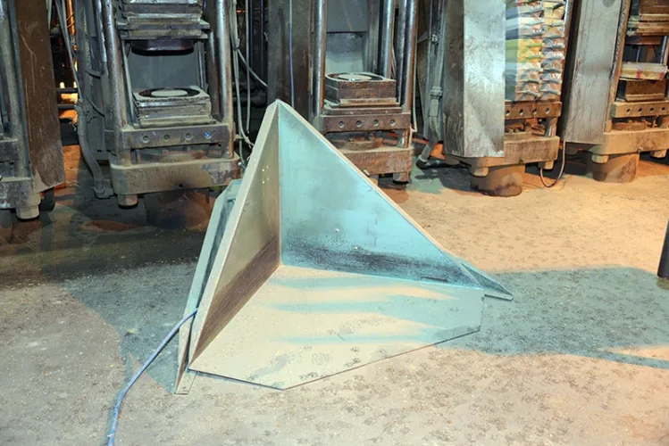 Photo #46 of HUGE 2 DAY AUCTION - DAY 2: SANDERSON PLUMBING PRODUCTS, INC. AKA BENEKE MAGNOLIA - 360,000 SQ. FT. TOILET SEAT MANUFACTURER INCLUDING PRODUCT LINE AND INTANGIBLES, PLASTIC INJECTION MOLDING, COMPRESSION MOLDING, MODERN BLENDING & GRINDING SYSTEM & MUCH