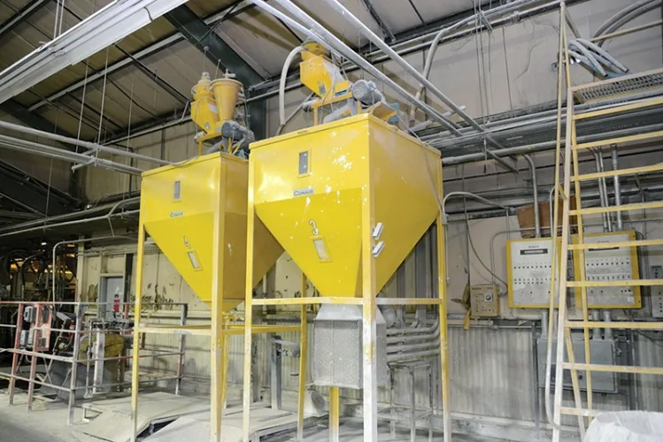 Photo #78 of HUGE 2 DAY AUCTION - DAY 2: SANDERSON PLUMBING PRODUCTS, INC. AKA BENEKE MAGNOLIA - 360,000 SQ. FT. TOILET SEAT MANUFACTURER INCLUDING PRODUCT LINE AND INTANGIBLES, PLASTIC INJECTION MOLDING, COMPRESSION MOLDING, MODERN BLENDING & GRINDING SYSTEM & MUCH