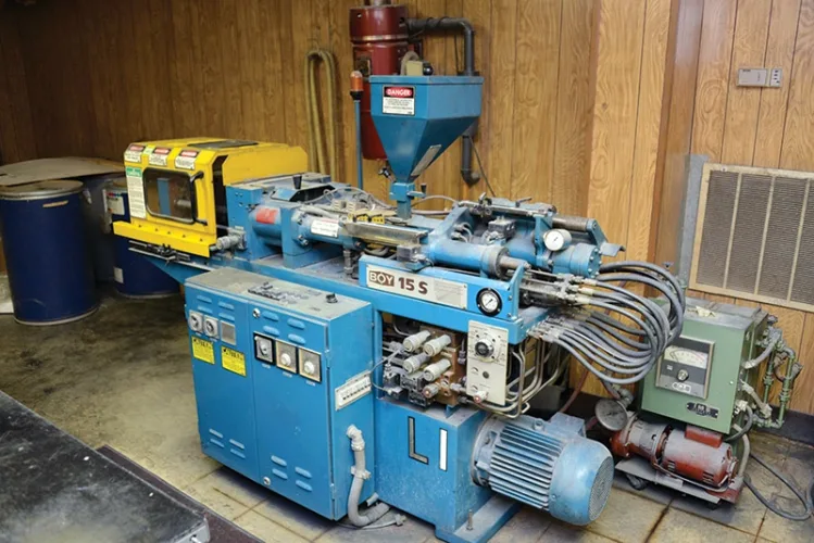 Photo #82 of HUGE 2 DAY AUCTION - DAY 2: SANDERSON PLUMBING PRODUCTS, INC. AKA BENEKE MAGNOLIA - 360,000 SQ. FT. TOILET SEAT MANUFACTURER INCLUDING PRODUCT LINE AND INTANGIBLES, PLASTIC INJECTION MOLDING, COMPRESSION MOLDING, MODERN BLENDING & GRINDING SYSTEM & MUCH