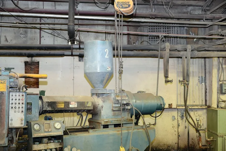 Photo #106 of HUGE 2 DAY AUCTION - DAY 2: SANDERSON PLUMBING PRODUCTS, INC. AKA BENEKE MAGNOLIA - 360,000 SQ. FT. TOILET SEAT MANUFACTURER INCLUDING PRODUCT LINE AND INTANGIBLES, PLASTIC INJECTION MOLDING, COMPRESSION MOLDING, MODERN BLENDING & GRINDING SYSTEM & MUCH