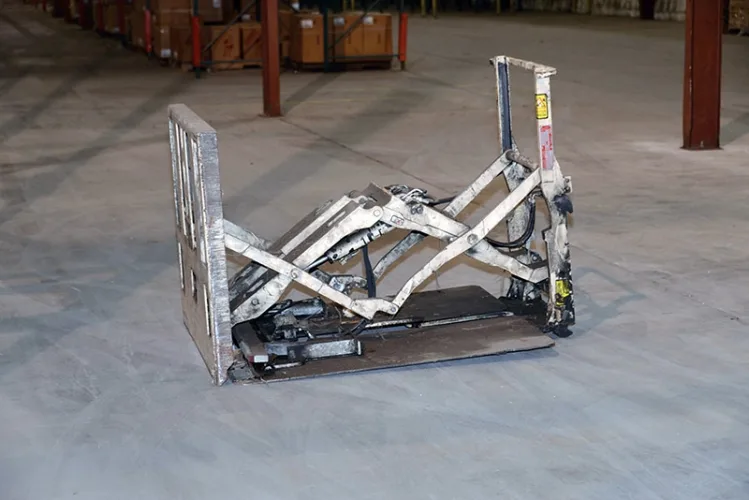 Photo #130 of HUGE 2 DAY AUCTION - DAY 2: SANDERSON PLUMBING PRODUCTS, INC. AKA BENEKE MAGNOLIA - 360,000 SQ. FT. TOILET SEAT MANUFACTURER INCLUDING PRODUCT LINE AND INTANGIBLES, PLASTIC INJECTION MOLDING, COMPRESSION MOLDING, MODERN BLENDING & GRINDING SYSTEM & MUCH