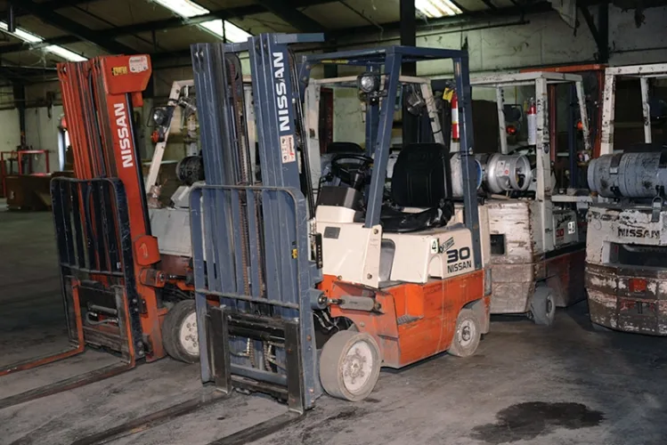 Photo #139 of HUGE 2 DAY AUCTION - DAY 2: SANDERSON PLUMBING PRODUCTS, INC. AKA BENEKE MAGNOLIA - 360,000 SQ. FT. TOILET SEAT MANUFACTURER INCLUDING PRODUCT LINE AND INTANGIBLES, PLASTIC INJECTION MOLDING, COMPRESSION MOLDING, MODERN BLENDING & GRINDING SYSTEM & MUCH