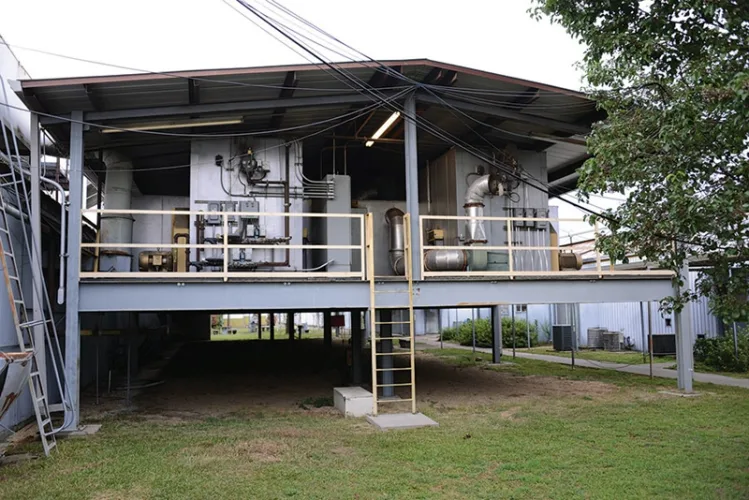 Photo #162 of HUGE 2 DAY AUCTION - DAY 2: SANDERSON PLUMBING PRODUCTS, INC. AKA BENEKE MAGNOLIA - 360,000 SQ. FT. TOILET SEAT MANUFACTURER INCLUDING PRODUCT LINE AND INTANGIBLES, PLASTIC INJECTION MOLDING, COMPRESSION MOLDING, MODERN BLENDING & GRINDING SYSTEM & MUCH