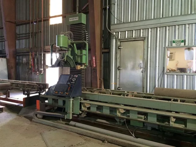 Photo #2 of DYNAMIC INDUSTRIES, INC.: FULL SERVICE FABRICATOR OF OFFSHORE OIL PLATFORMS & PREFABRICATED OIL BARGE COMPONENTS
