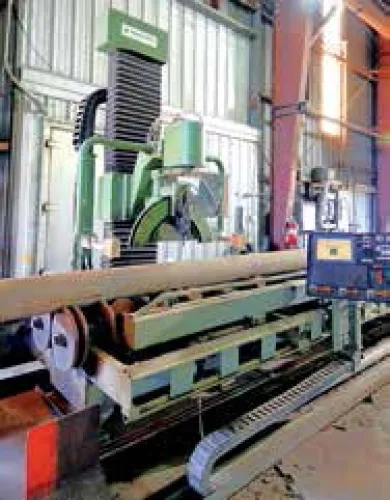 Photo #5 of DYNAMIC INDUSTRIES, INC.: FULL SERVICE FABRICATOR OF OFFSHORE OIL PLATFORMS & PREFABRICATED OIL BARGE COMPONENTS
