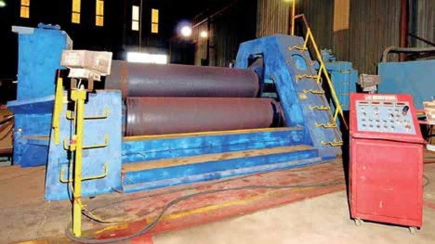 Photo #10 of DYNAMIC INDUSTRIES, INC.: FULL SERVICE FABRICATOR OF OFFSHORE OIL PLATFORMS & PREFABRICATED OIL BARGE COMPONENTS
