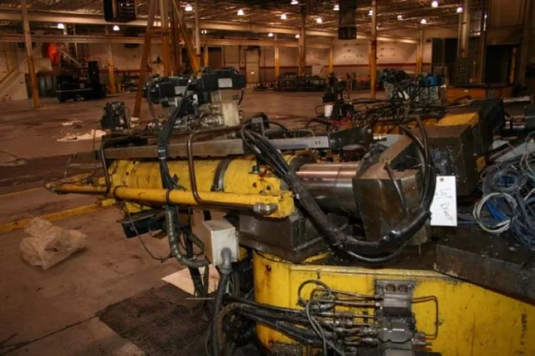 Photo #11 of STRETCH WRAP FORMING PRESS SALE