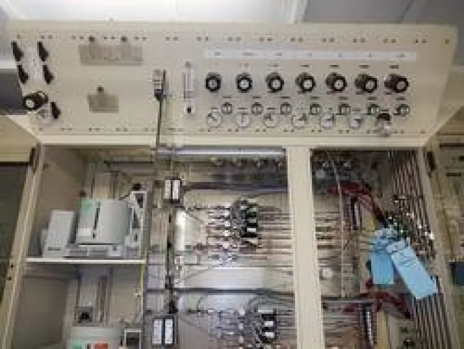 Photo #1 of ON BEHALF OF TEXAS INSTRUMENTS - FRONT END AND BACK END SEMICONDUCTOR DESIGN & MANUFACTURING EQUIPMENT - INCLUDING LARGE AMOUNT OF TEST EQUIPMENT AND PLANT SUPPORT, CNC & MORE. MINIMAL RESERVES - EVERYTHING MUST GO