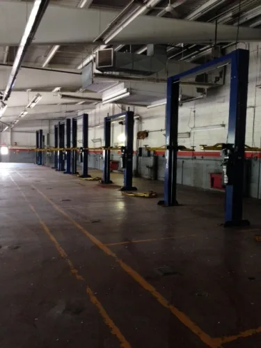 Photo #3 of DUE TO CLOSURE OF BUSINESS - VEHICLE LIFTS AUCTION: (20) LATE MODEL CHALLENGER 10,000LB & 9,000LB VEHICLE LIFTS & MUCH MORE