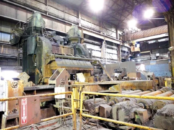 Photo #6 of EVRAZ CLAYMONT STEEL - COMPLETE 500,000TPY 160" STEEL PLATE MELTING, SLAB CASTING & PLATE ROLLING FACILITY - DAY# 1